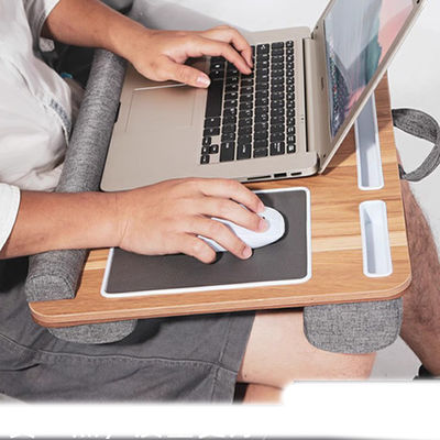 Polsterter Laptop-Arbeitsfach und Spieltisch Einstellbarer Rahmen 1100-1800mm für das Home Office