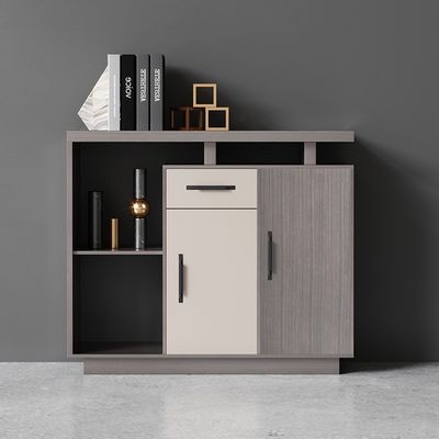 Geschäftsmöbel Langes Bürokabinet mit modernem Design und Holzplattentrennwand