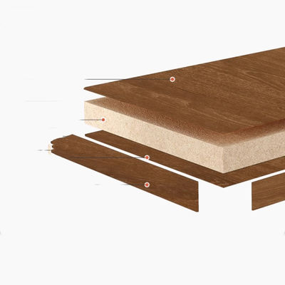 Geräumiges Holzschrank für Zertifikate und Trophäen im Büro oder Wohnzimmer