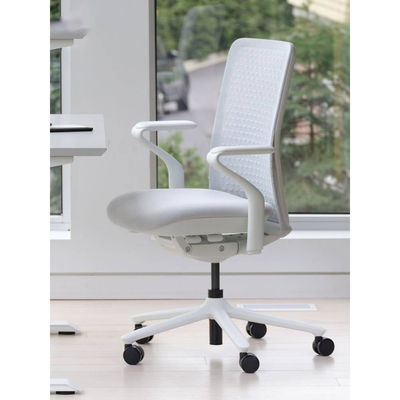 Bürostuhl Ergonomisches Design für bequeme sitzende Rückenlehne und drehbare PC-Spiele