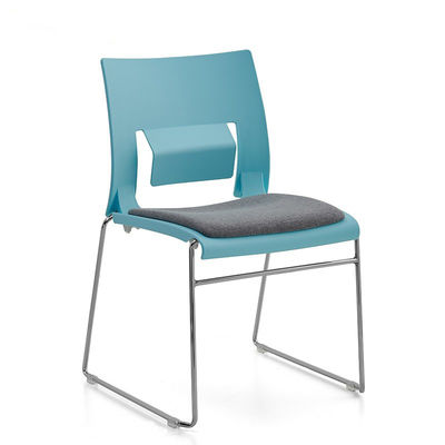 Festbefestigter Bürositzungsstuhl PP mit stapelbarem Design und optionaler Farbe