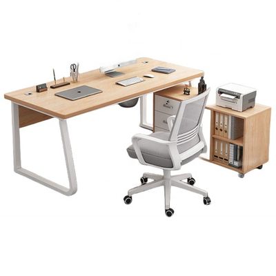 Geschäftsmöbel Einfacher moderner Holzbüro-Schreibtisch und -Stuhl mit Schrank