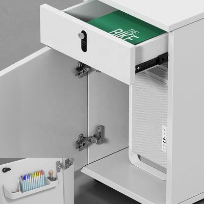 Büromöbel Weiß Einfacher Computer-Schreibtisch für 6 Personen in Geschäftsräumen