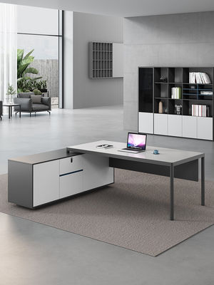 Moderne L-förmige PANEL aus Holz Verwaltungsbüro Möbel Schreibtisch und Stuhl für Chef CEO