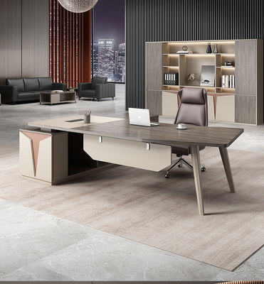 Komfortable Büromöbel Stilvoller Holz-Exekutivschreibtisch mit Mixed Order Service