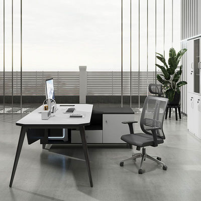 Executive Holz L-Form Schreibtisch im modernen Stil für die Executive Workstation des CEO