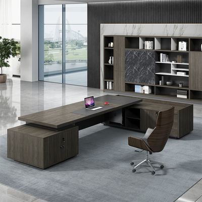 Großes Bürotisch mit MDF-Holzmaterial und modernem Design