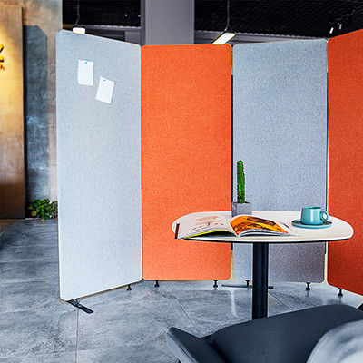 Moderne, stilvolle, schalldämpfende Klappschirm für Büro-Showroom- und Cafedekoration