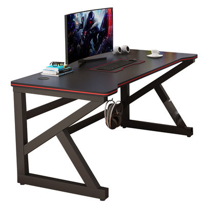Erstellen Sie den perfekten Arbeits- und Spielraum mit dem modernen Design-Stil RGB Gaming Desk