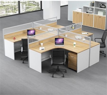 angepasste Farben 4 Personen Büro Trennwände Tisch Arbeitsplatz mit erweiterbarem Design