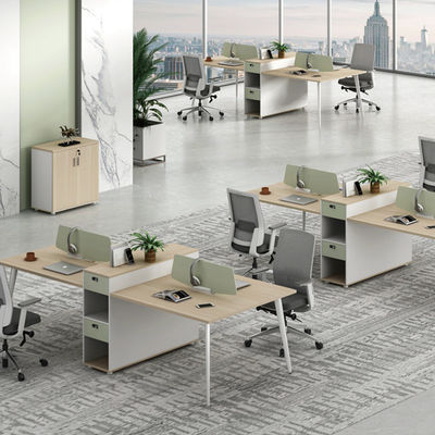 Gridlock Mitarbeiter-Arbeitsplatz-Büro in modernem Design für die Effizienz des Krankenhauses