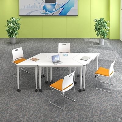 Postverpackung und Schulmöbel Beste Konferenztisch und Stühle für moderne Besprechungen