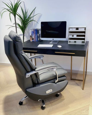 Komfortabler moderner Boss Chair mit drahtlosem USB-Ladegerät und elektrischer Massage